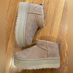 UGG Ultra Mini Platform Chestnut Boots